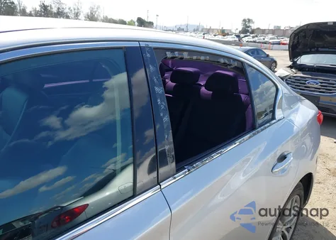 2017 Infiniti Q50 2.0T Base z USA, uszkodzony, nr VIN JN1CV7AP8HM642766